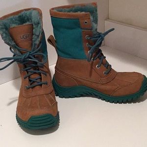 Ugg tan and teal suede winter boots size 7
